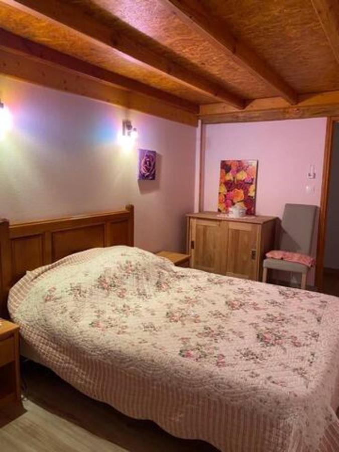 Gite A La Ferme Montesquieu-Avantes Exterior foto